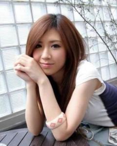 有沢実纱生活照,生活照中的魅力瞬间